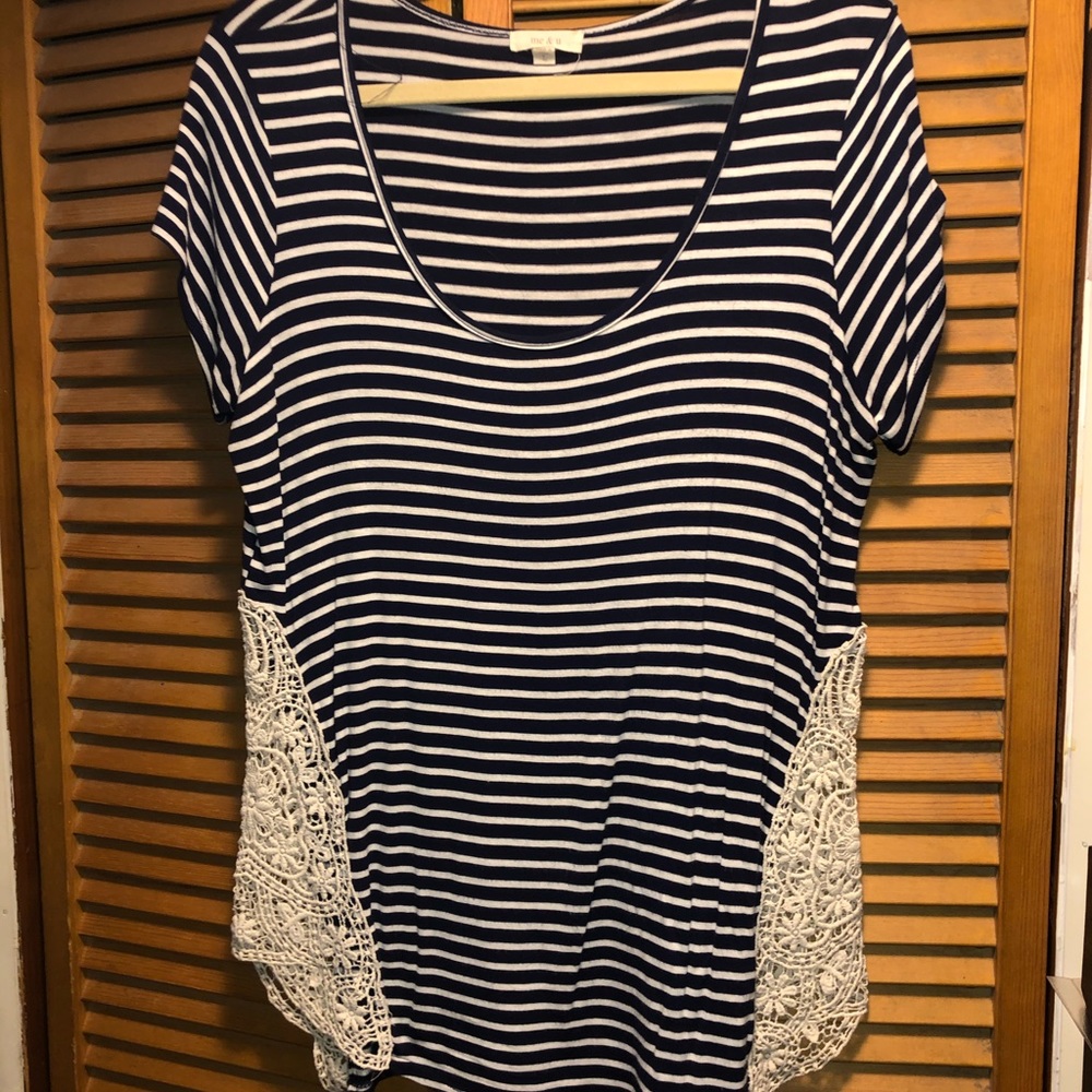 STRIPED TEE